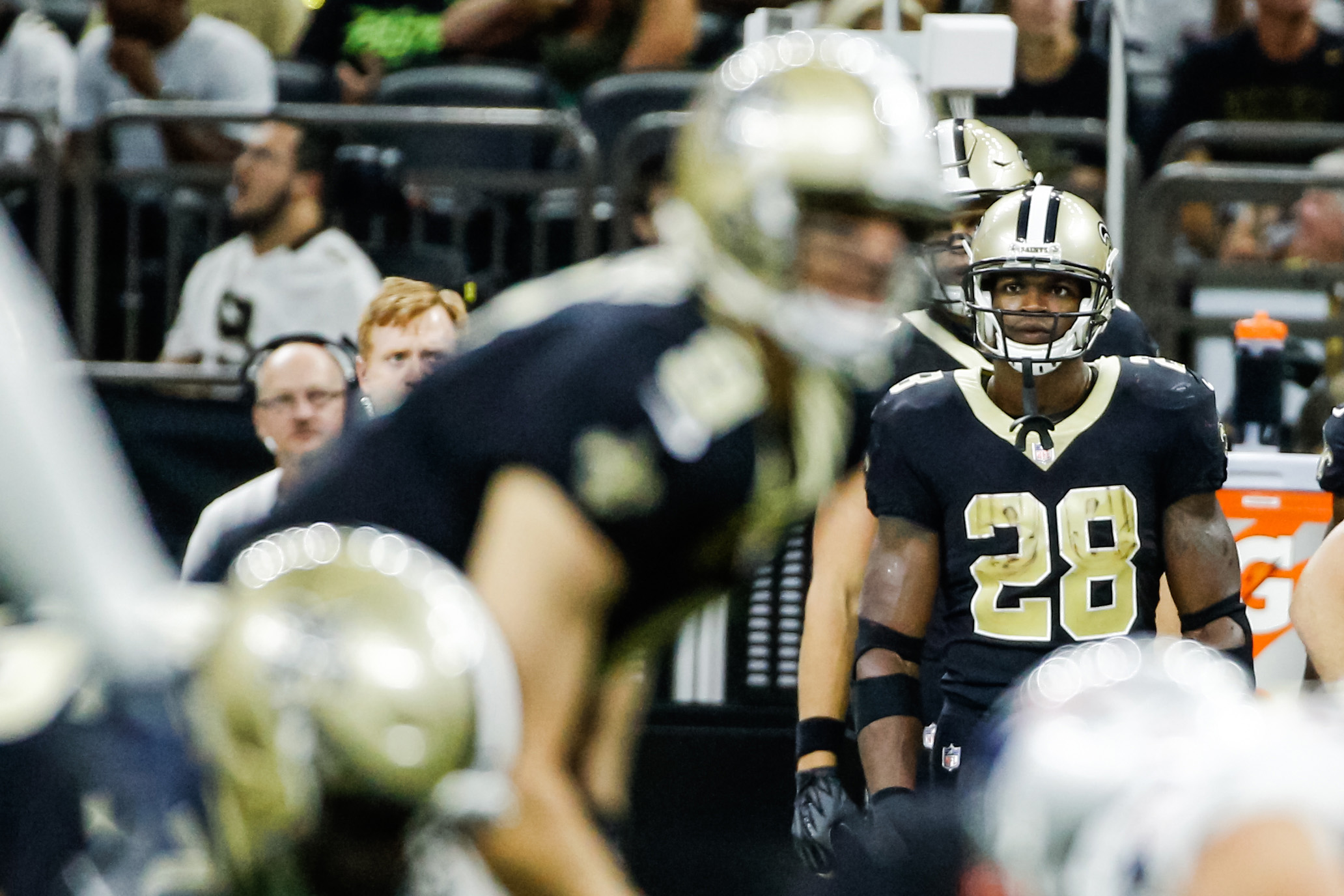 Washington signs Adrian Peterson to help injury-depleted running back group